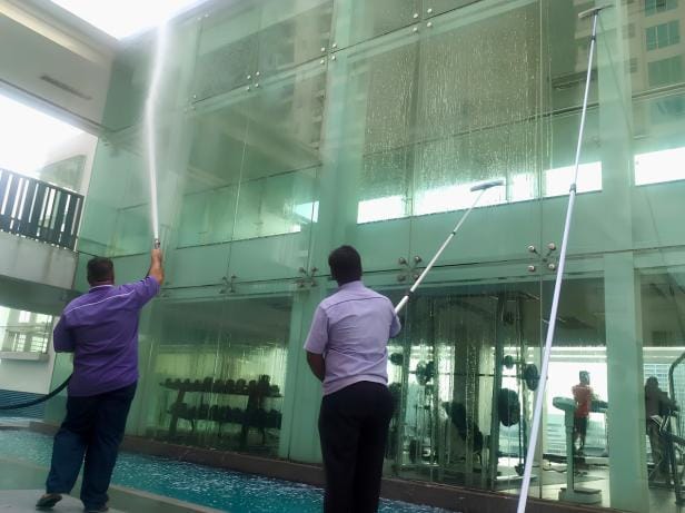 Glass and window cleaning